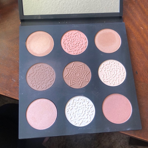 Smashbox Holiday Face palette - Picture 2 of 2